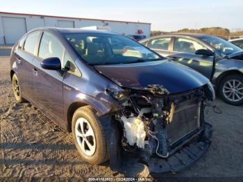  Salvage Toyota Prius