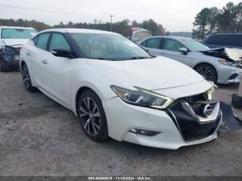  Salvage Nissan Maxima