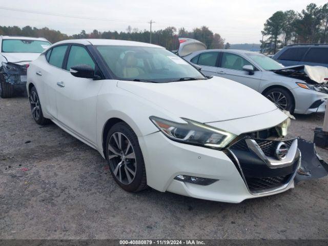  Salvage Nissan Maxima