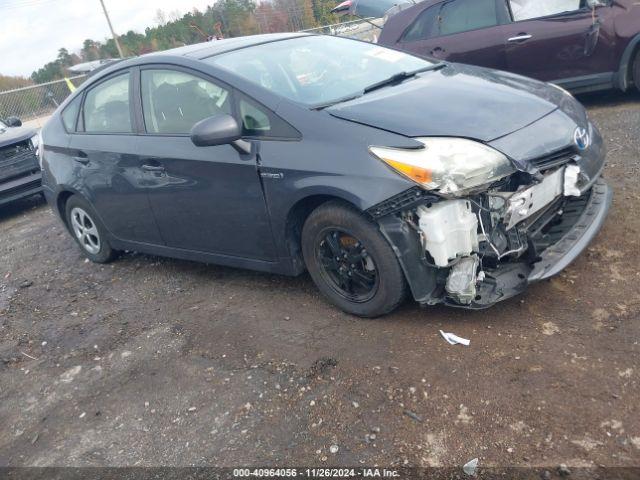  Salvage Toyota Prius