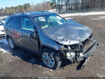  Salvage Kia Sorento