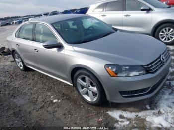  Salvage Volkswagen Passat