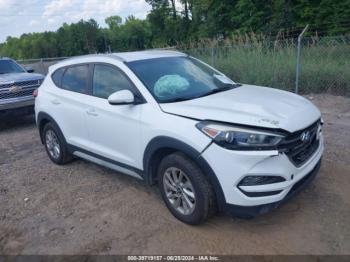  Salvage Hyundai TUCSON