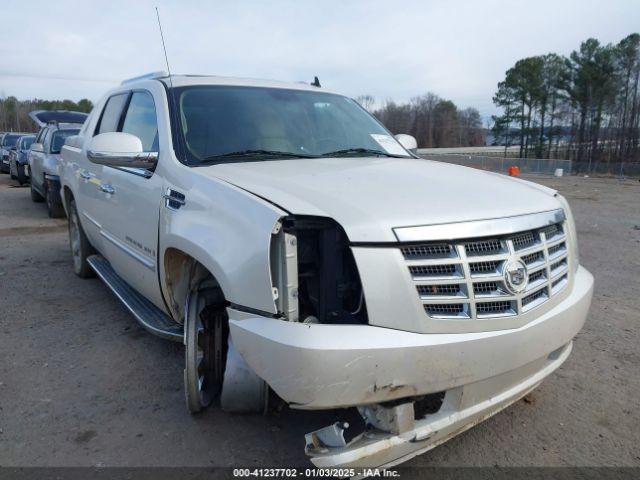  Salvage Cadillac Escalade