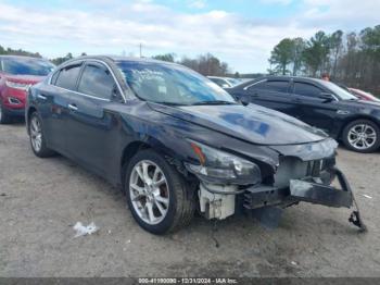  Salvage Nissan Maxima