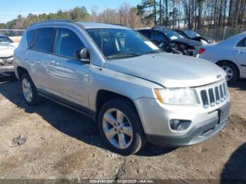  Salvage Jeep Compass