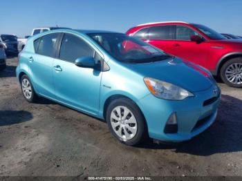  Salvage Toyota Prius c