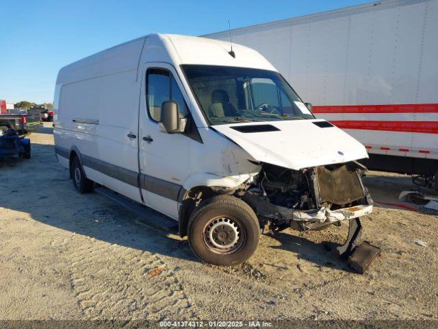  Salvage Mercedes-Benz Sprinter 2500