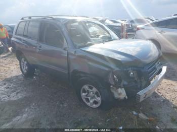  Salvage Toyota Highlander