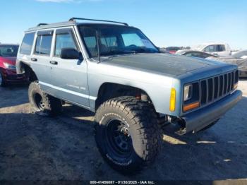  Salvage Jeep Cherokee