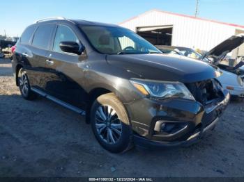  Salvage Nissan Pathfinder