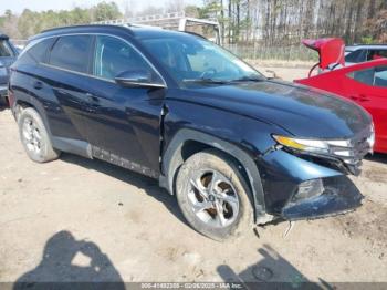  Salvage Hyundai TUCSON