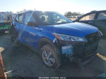  Salvage Nissan Kicks