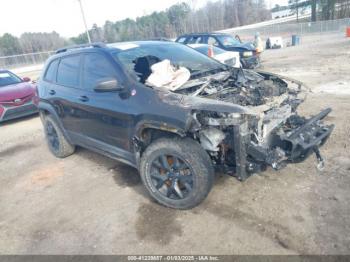  Salvage Jeep Cherokee