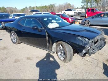  Salvage Dodge Challenger