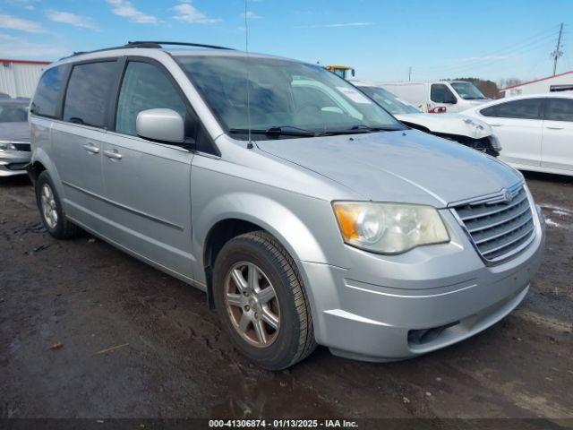  Salvage Chrysler Town & Country