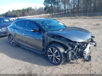  Salvage Nissan Maxima