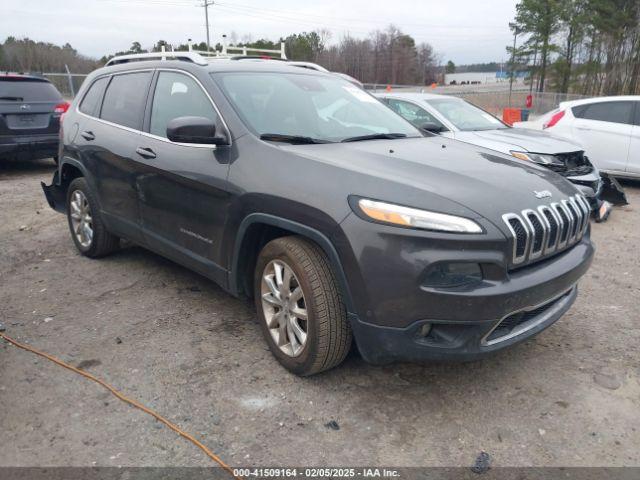  Salvage Jeep Cherokee