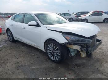  Salvage Kia Cadenza