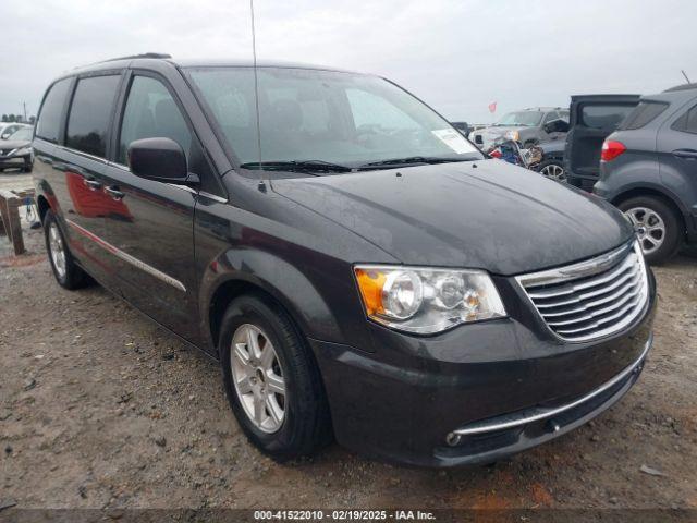  Salvage Chrysler Town & Country