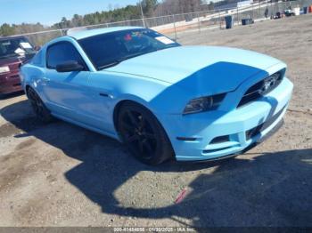  Salvage Ford Mustang