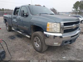  Salvage Chevrolet Silverado 2500