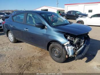  Salvage Nissan Versa