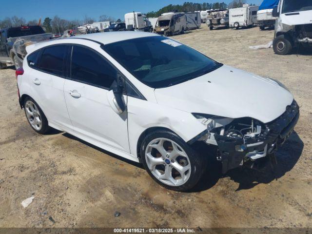  Salvage Ford Focus St