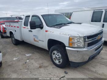  Salvage Chevrolet Silverado 2500