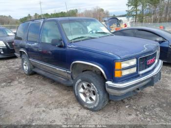  Salvage GMC Yukon