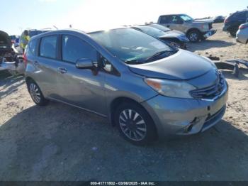  Salvage Nissan Versa