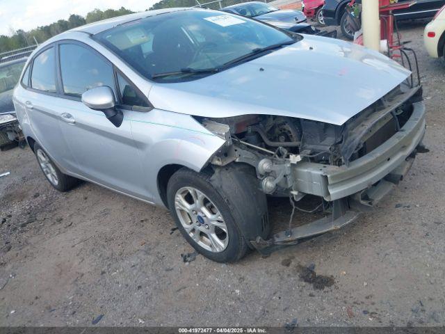  Salvage Ford Fiesta
