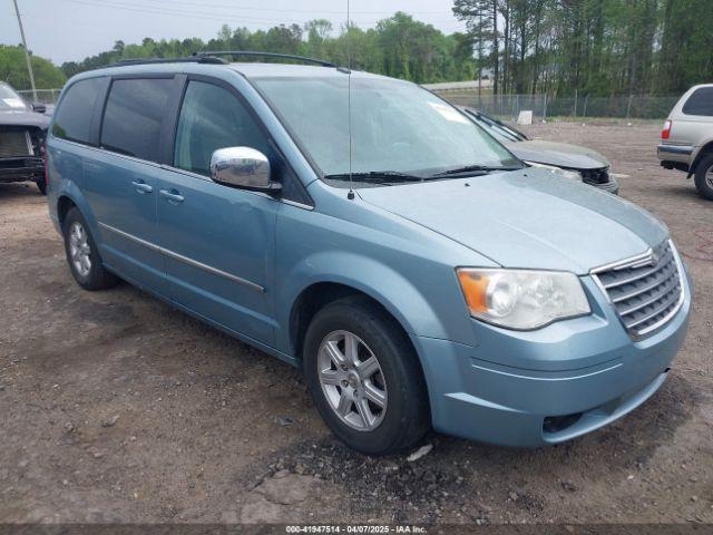  Salvage Chrysler Town & Country