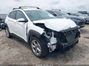  Salvage Hyundai KONA