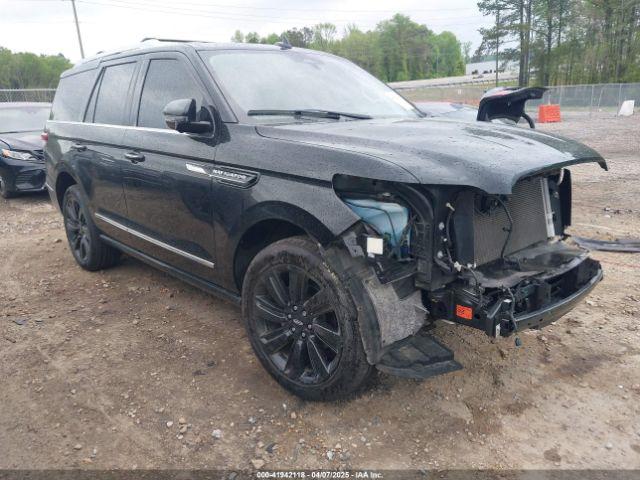  Salvage Lincoln Navigator