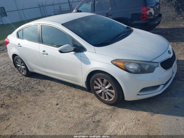  Salvage Kia Forte