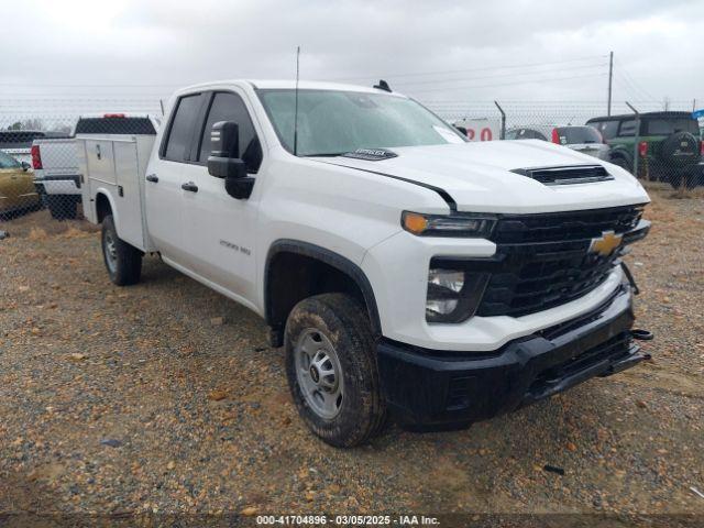  Salvage Chevrolet Silverado 2500