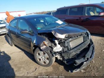  Salvage Kia Forte