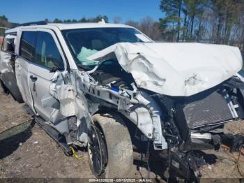  Salvage Ford Expedition