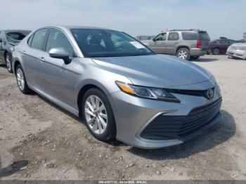  Salvage Toyota Camry