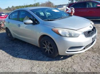  Salvage Kia Forte