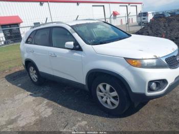  Salvage Kia Sorento