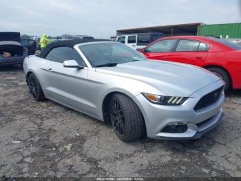  Salvage Ford Mustang