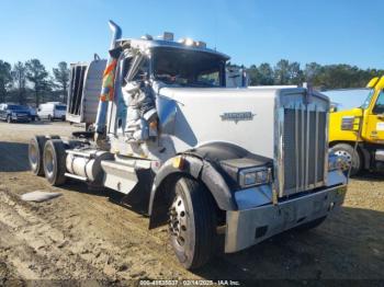  Salvage Kenworth Construction
