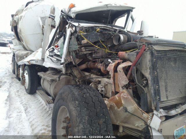  Salvage Kenworth Construction