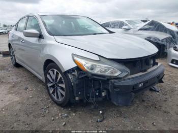  Salvage Nissan Altima