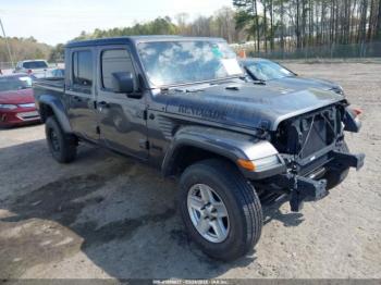  Salvage Jeep Gladiator