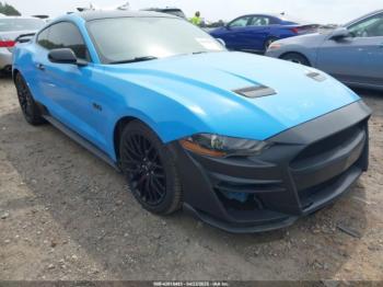  Salvage Ford Mustang