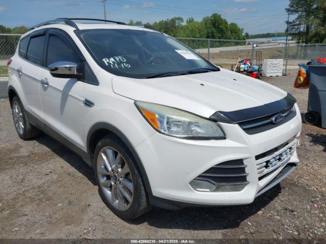  Salvage Ford Escape