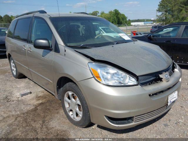  Salvage Toyota Sienna